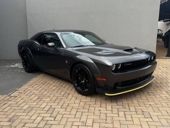 DODGE CHALLENGER 6.4 V8 HEMI GASOLINA R/T SCAT PACK WIDEBODY TORQUEFLITE